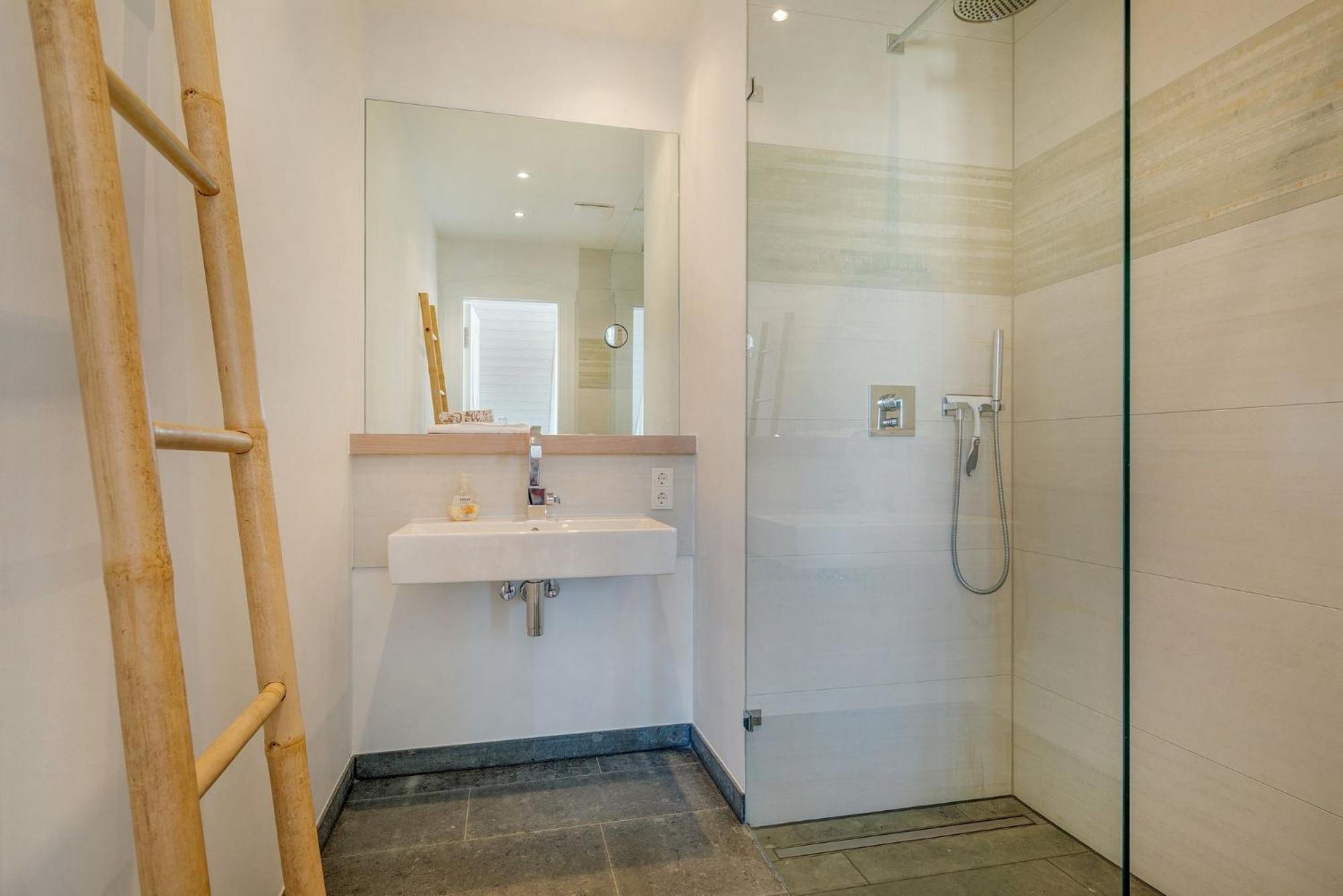 Villa Theres Penthouse Seaside Sellin  ภายนอก รูปภาพ